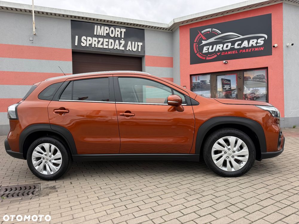 Suzuki S-Cross 1.5 Dualjet AGS Comfort - 9