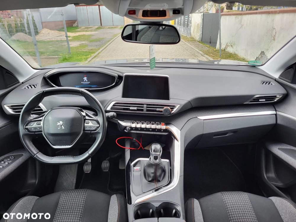 Peugeot 3008 1.5 BlueHDi Active S&S - 9