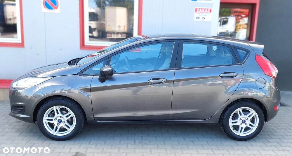 Ford Fiesta - 2