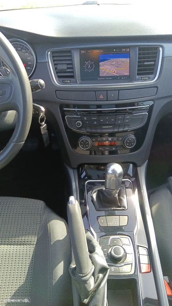 Peugeot 508 SW e-HDi FAP 110 EGS6 Active - 14