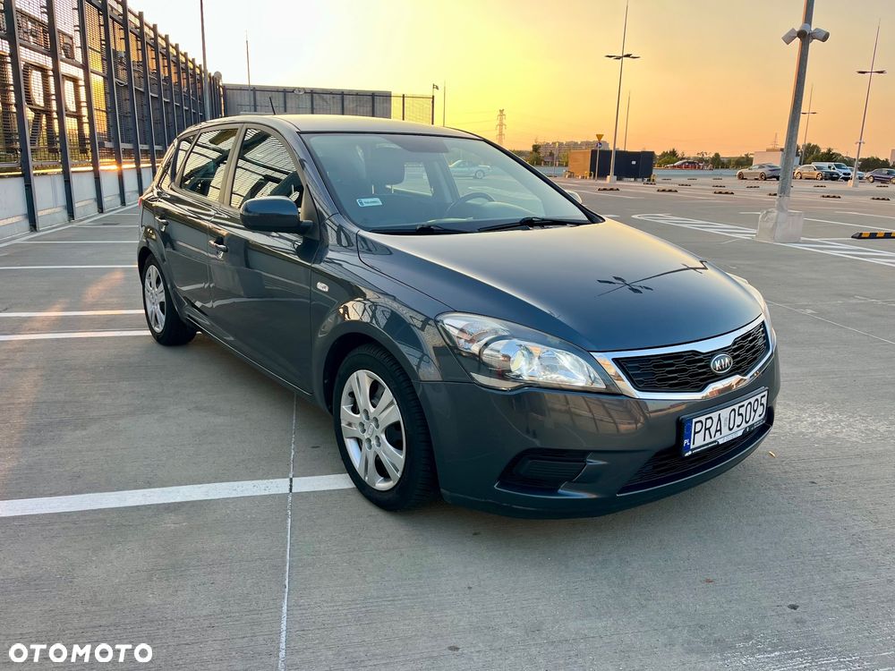 Kia Ceed 1.4 Comfort + - 10