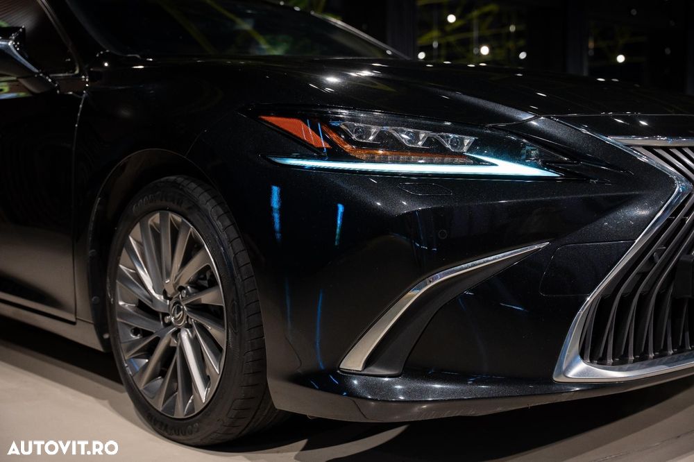 Lexus Seria ES - 7