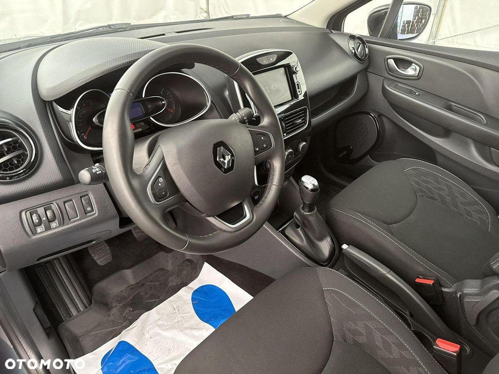 Renault Clio - 13