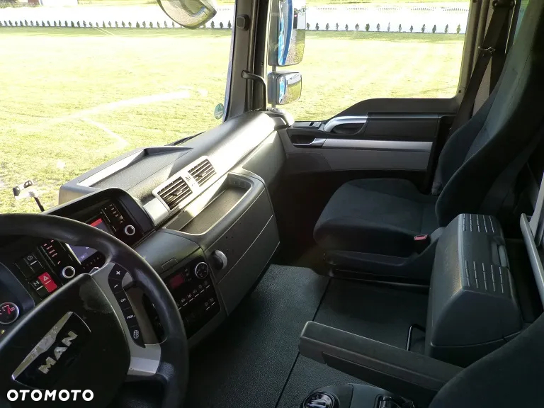 MAN TGM 15.250 DO ŻYWCA / ZWIERZĄT / BYDŁA / WAGA EL/. EURO 6 / DŁ. 5.20M /XENON - 27