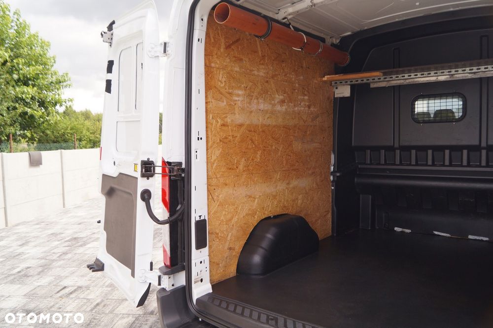 Ford TRANSIT DŁUGI 7 OSÓB FULL OPCJA BRYGADÓWKA L3H2 - 39
