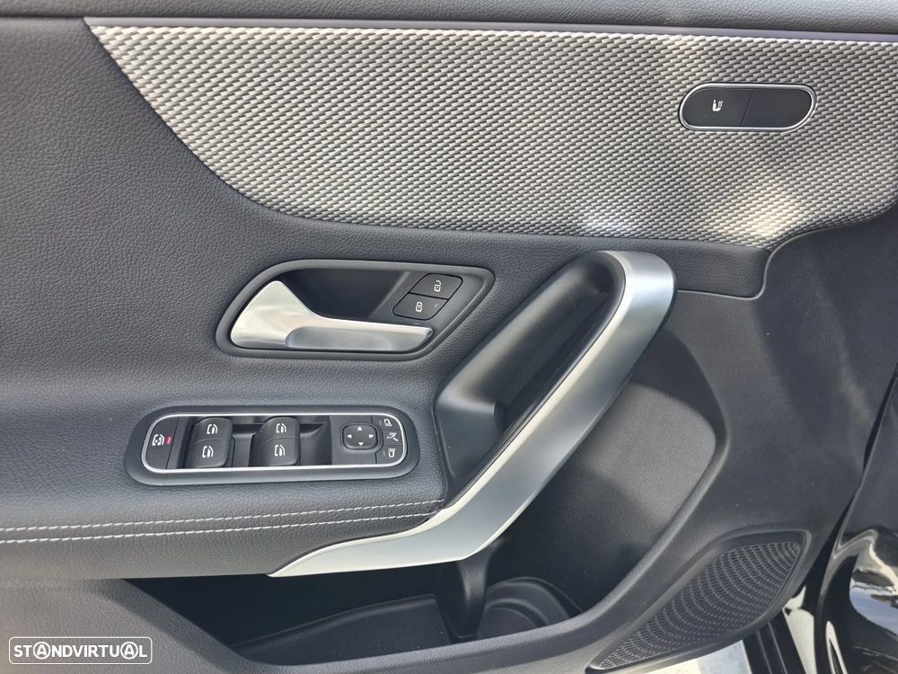 Mercedes-Benz A 160 Advanced Progressive - 14