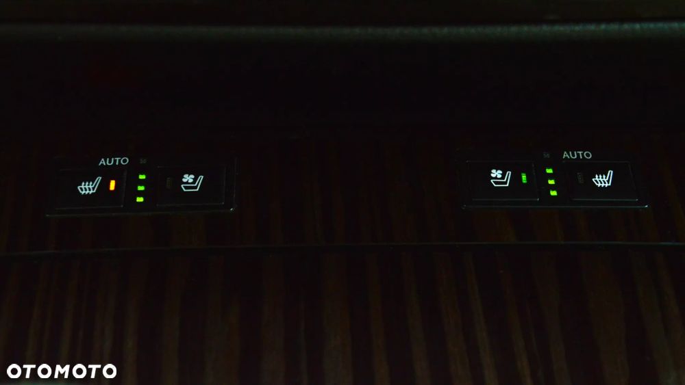 Lexus GS 200t / 300 Elegance - 21