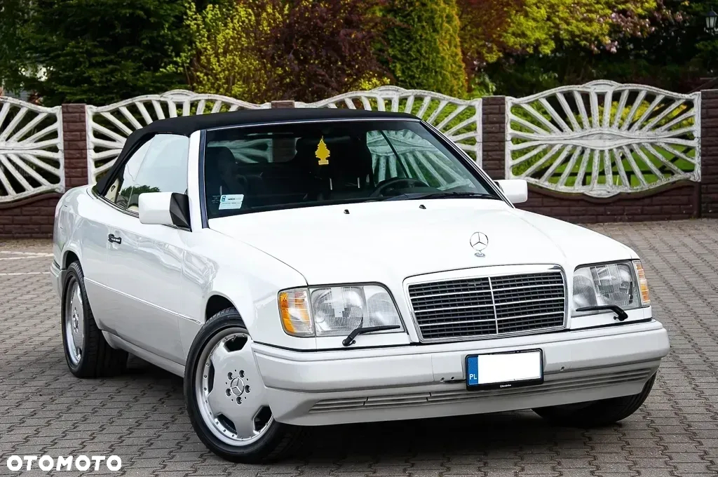 Mercedes-Benz Klasa E 320 - 6