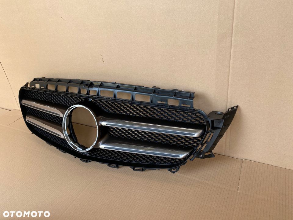 MERCEDES W213 GRILL ATRAPA A2138880123 ŁADNA - 4