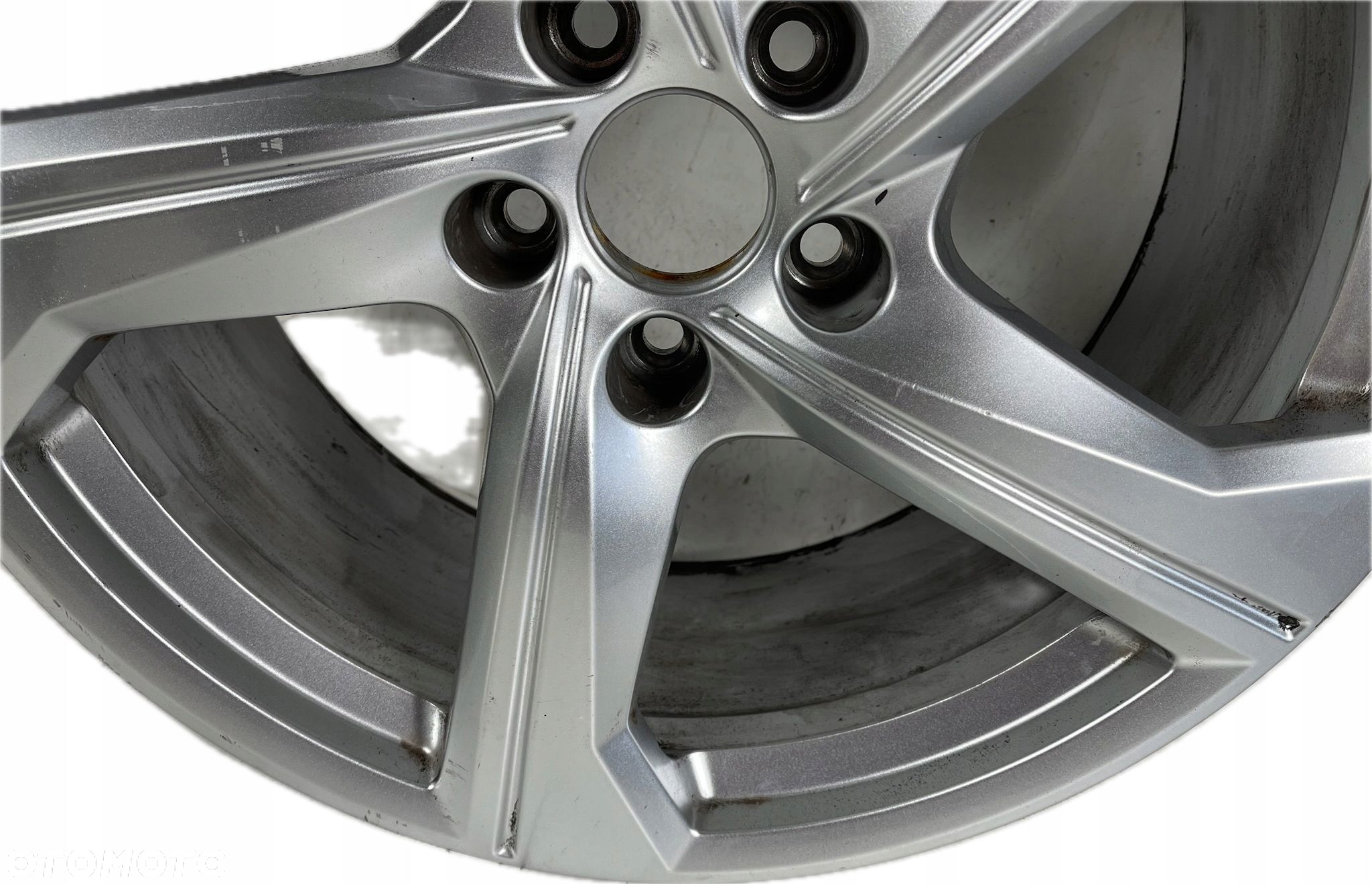 AUDI A6 C8 ALUFELGA FELGA 19 CALI 8,5J ET40 5X112 4K0601025AJ - 5