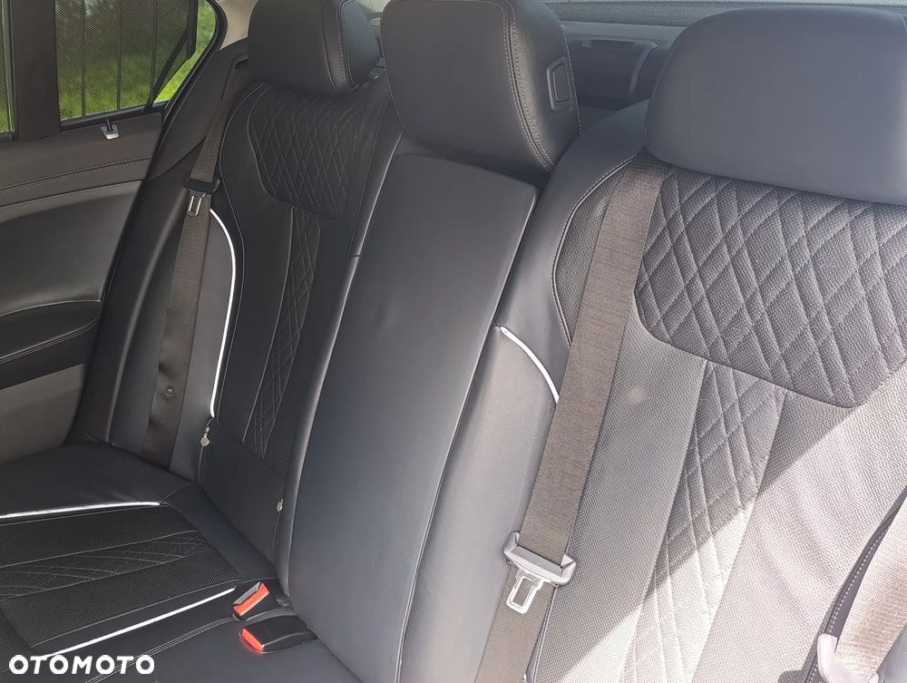BMW Seria 7 740Li - 22
