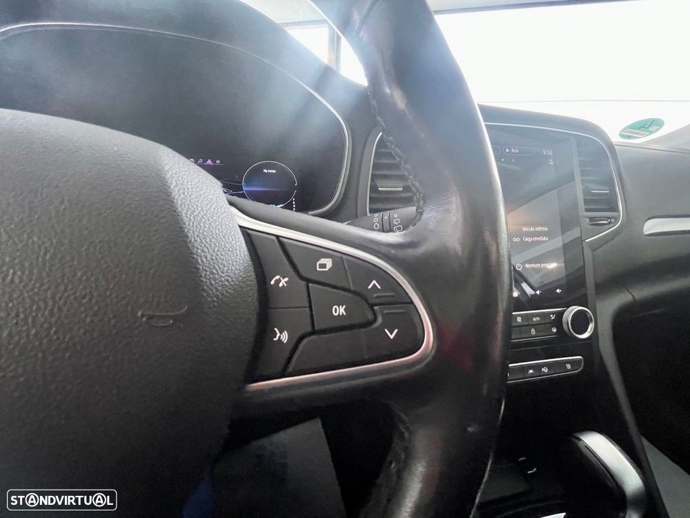 Renault Mégane Sport Tourer E-TECH Plug-in 160 INTENS - 21