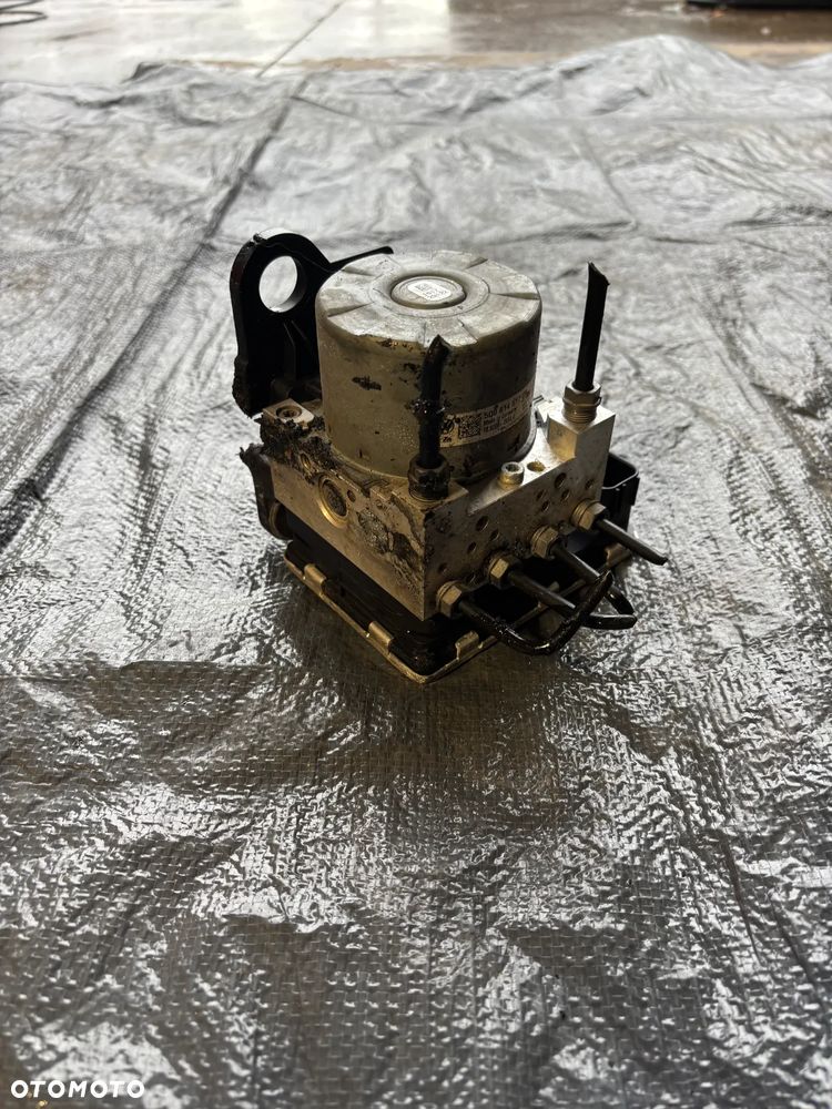 Vw Tiguan II pompa hamulcowa abs 5Q0614517GB - 1