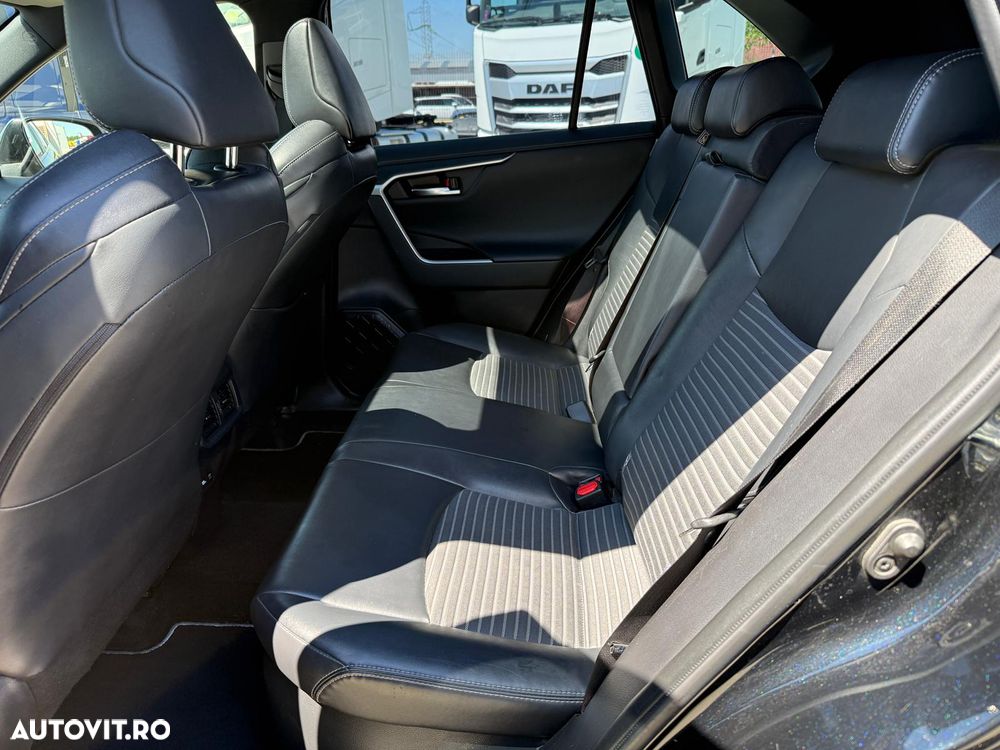 Toyota RAV4 2.5 4x2 Edition - 22