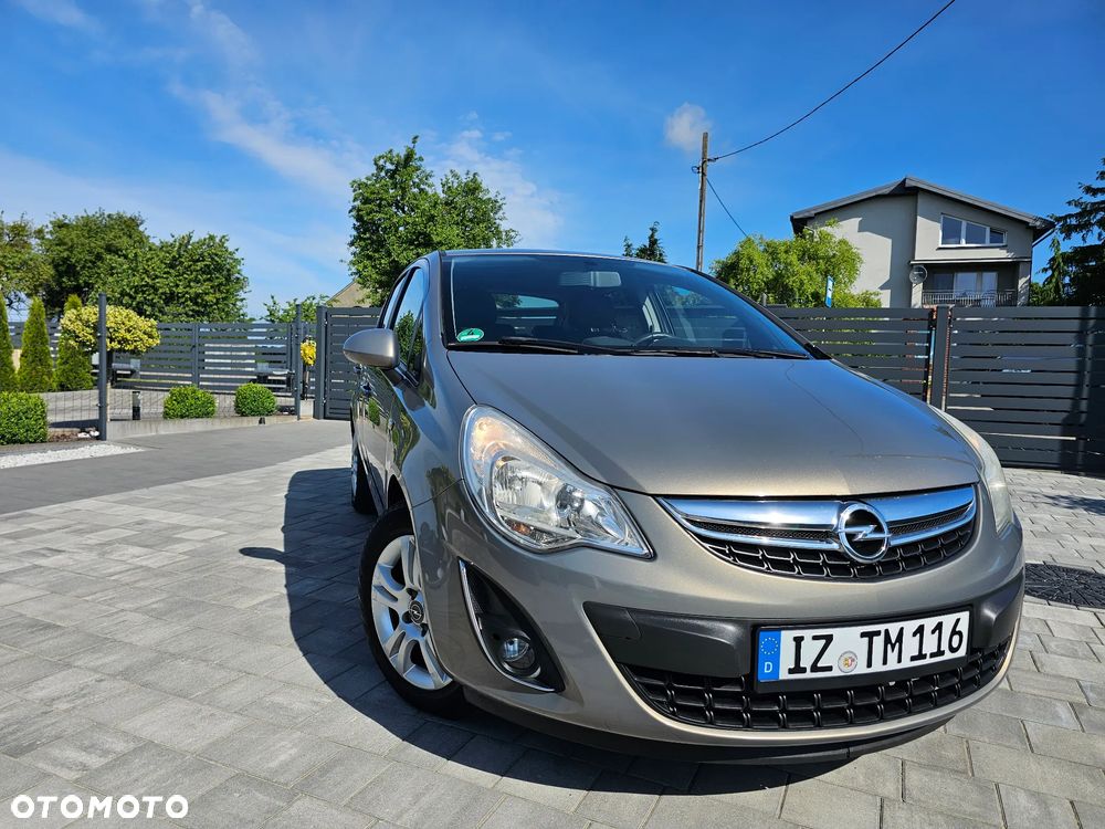 Opel Corsa 1.4 16V Automatik 150 Jahre - 1