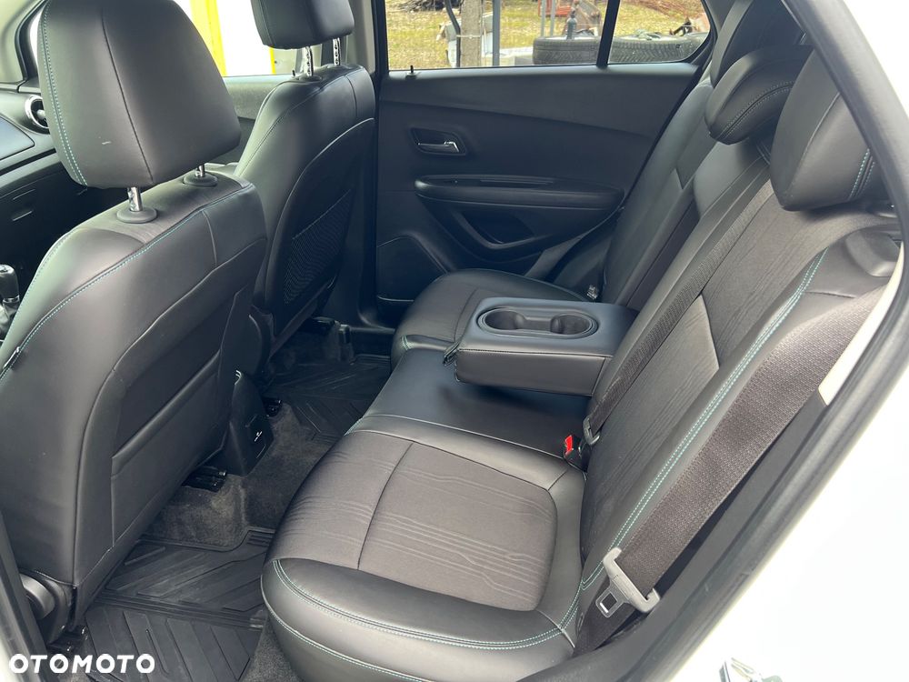 Chevrolet Trax 1.4T AWD LT+ - 23