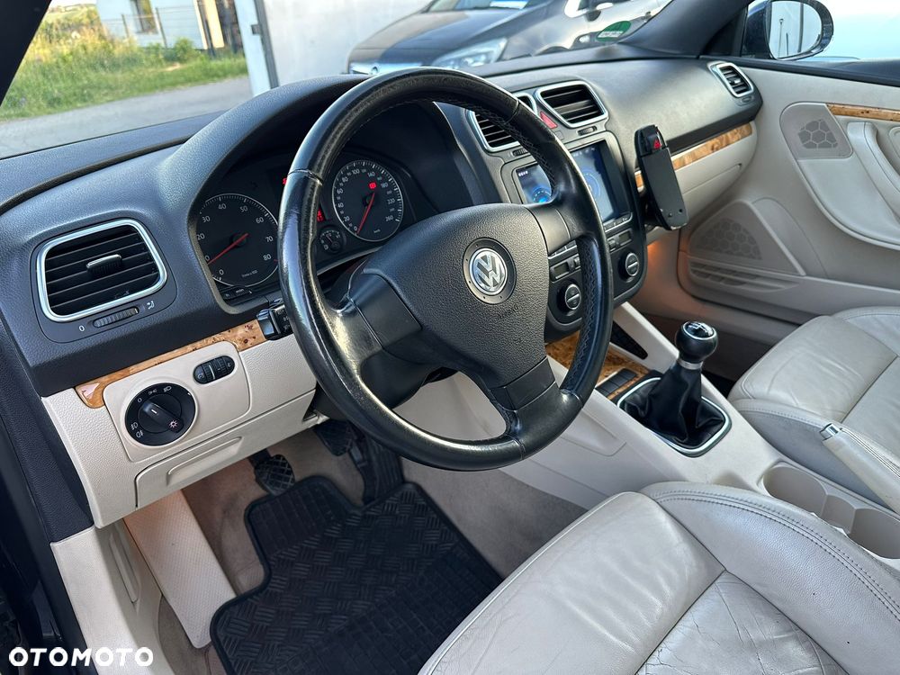 Volkswagen Eos - 14