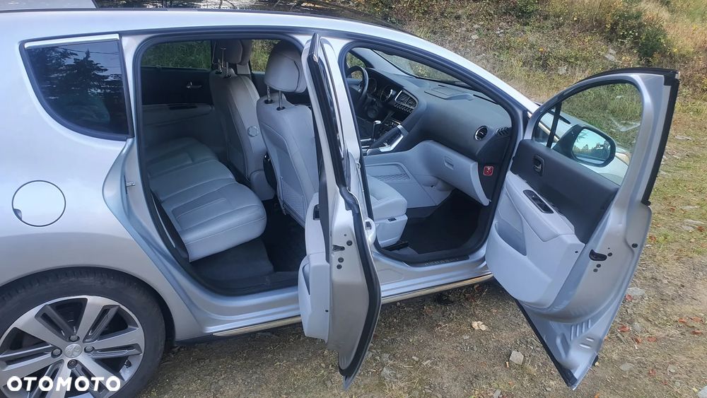 Peugeot 3008 - 11