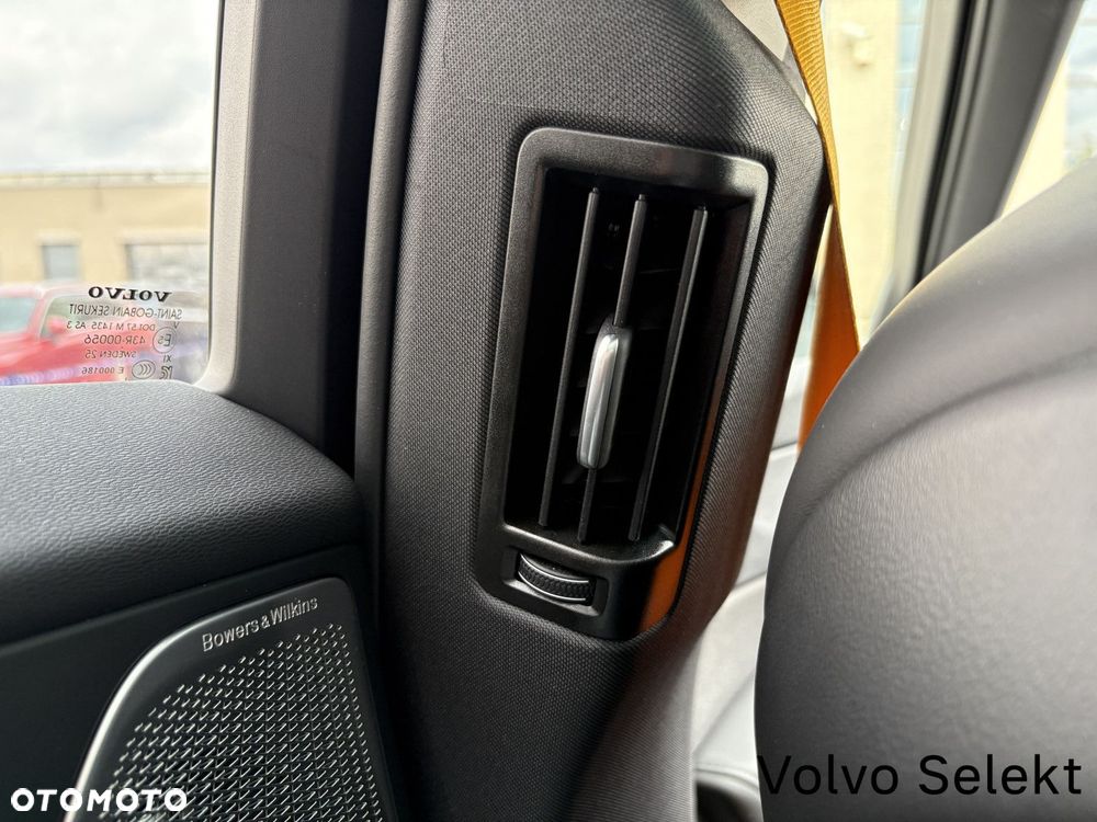 Volvo XC 60 - 24