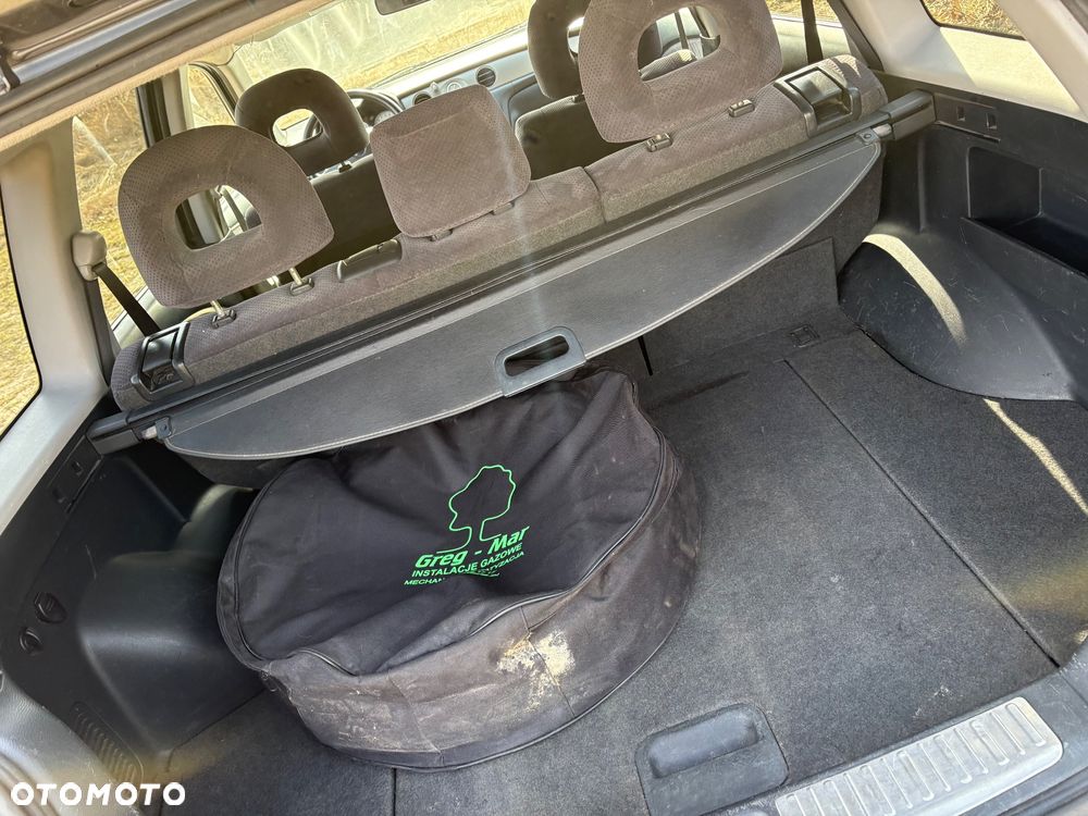 Mitsubishi Outlander 2.0 Sport 4WD - 15