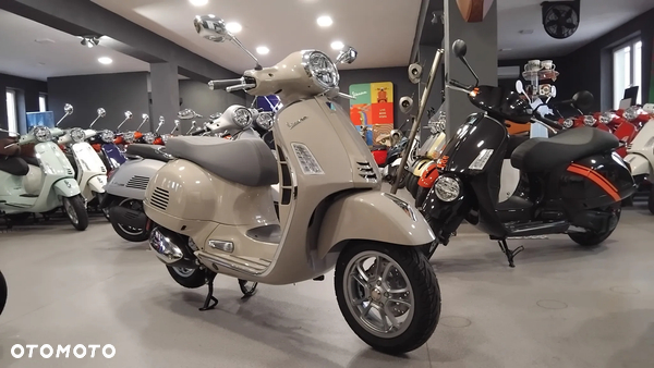 Vespa GTS