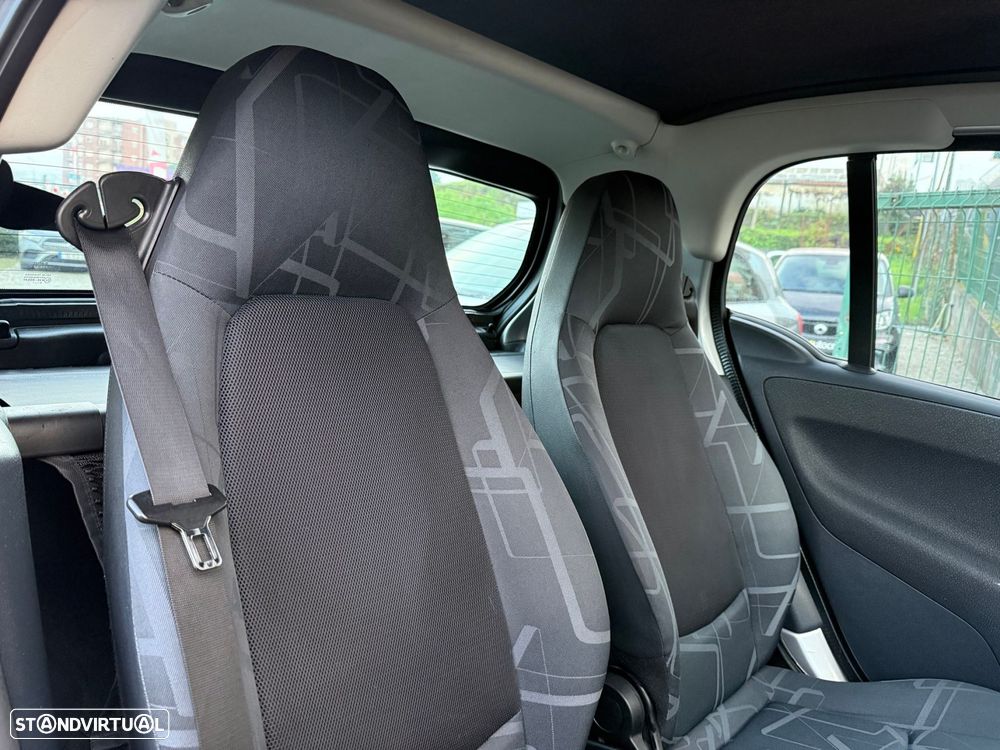 Smart ForTwo Coupé 0.8 cdi Passion 45 - 28