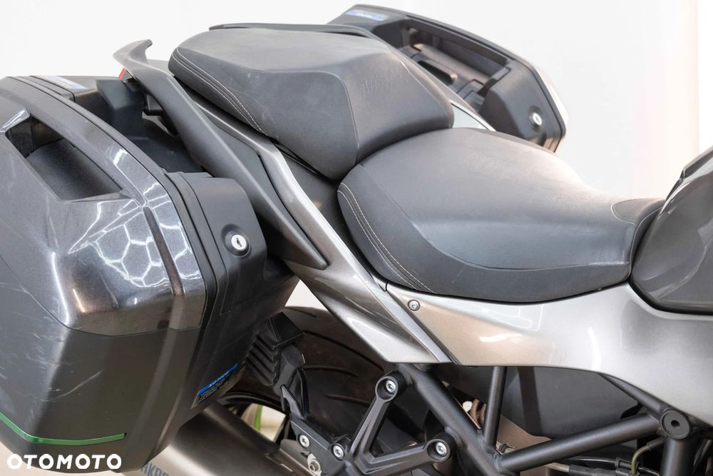 Kawasaki Ninja H2 SX - 21