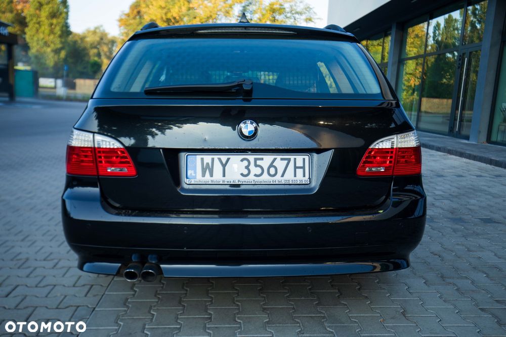 BMW 5 Series 2007 photo 2