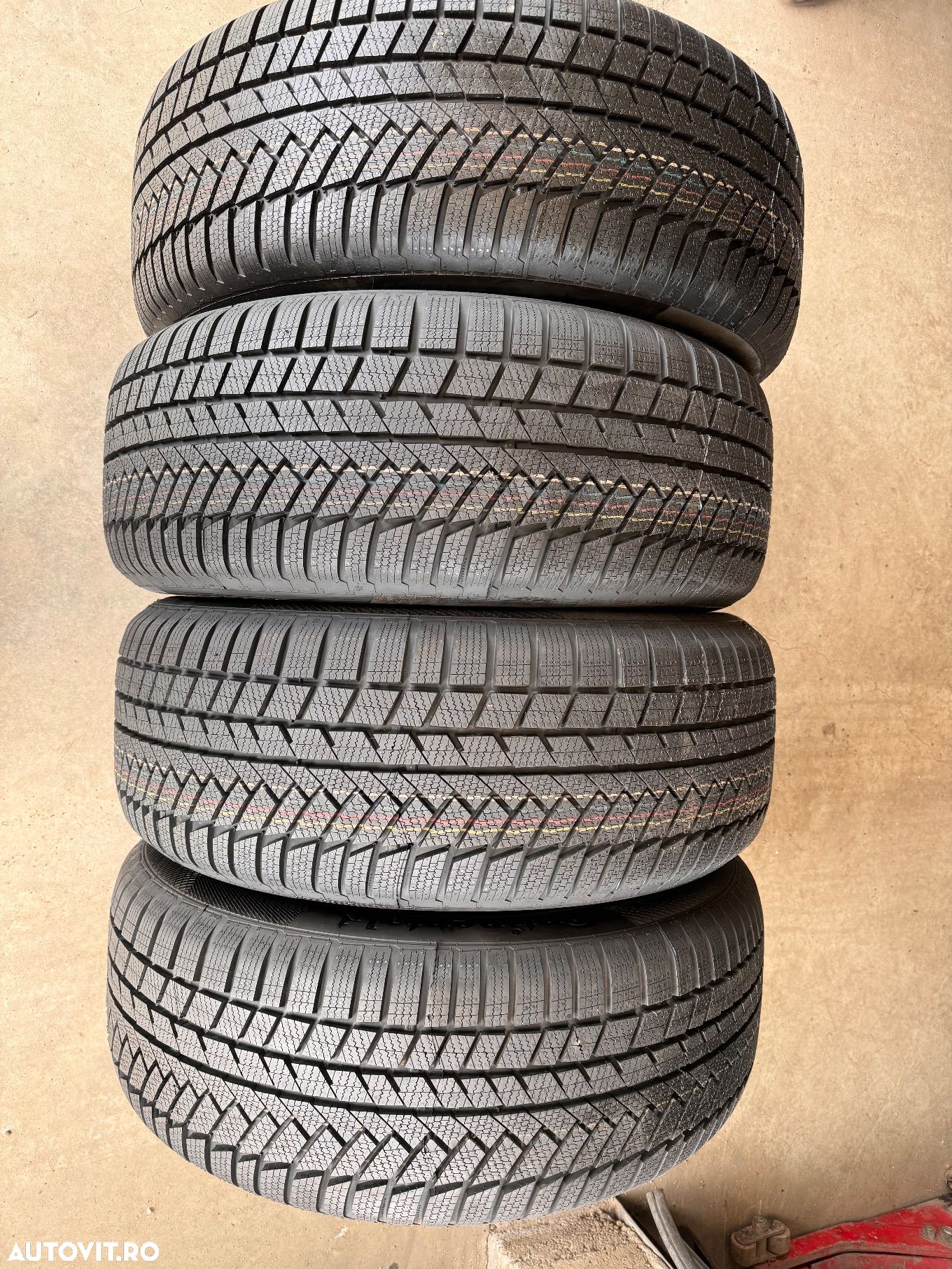 Vând 4 anvelopele 265/55/19 continental de iarnă noi - 1