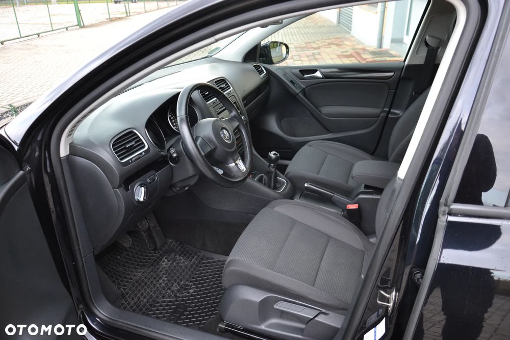 Volkswagen Golf VI 1.4 Comfortline - 17