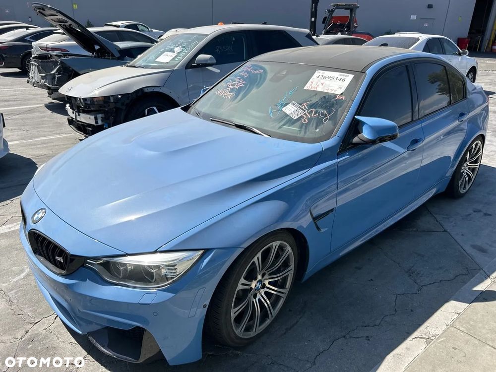 BMW M3 - 8