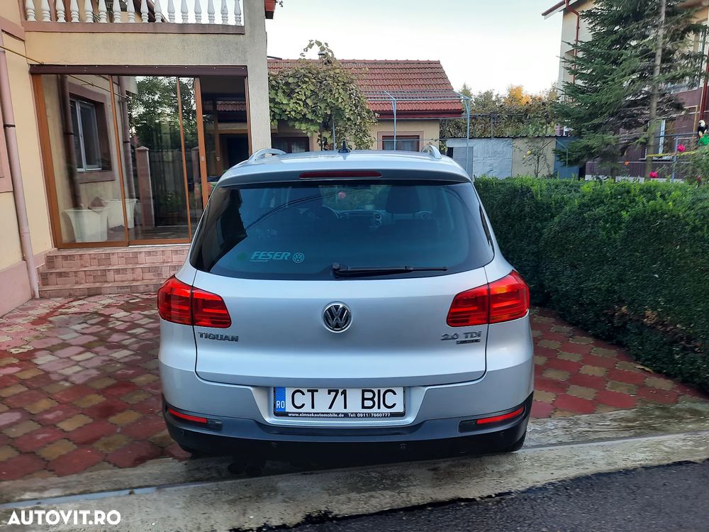 Volkswagen Tiguan 2.0 TDI DPF 4Motion Track & Style - 4