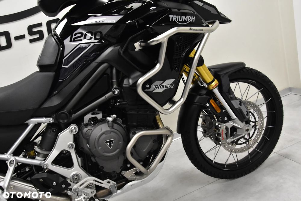 Triumph Tiger - 11