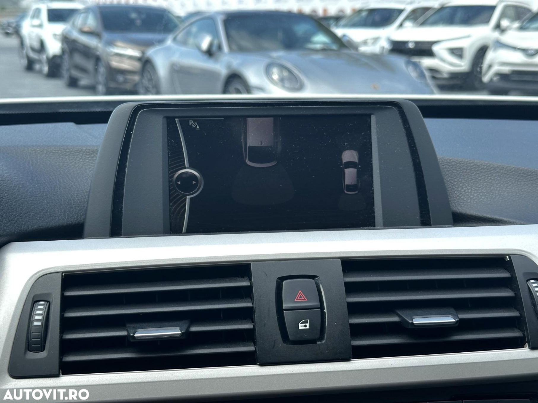 BMW Seria 3 318d GT Aut. - 13