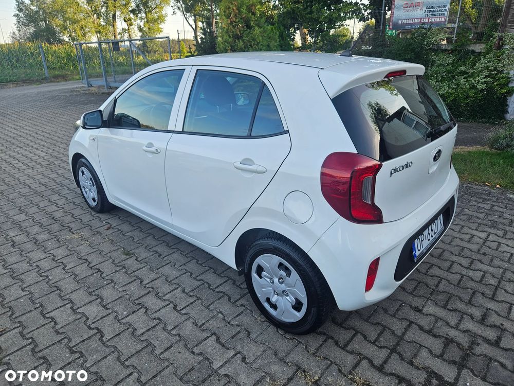 Kia Picanto - 8