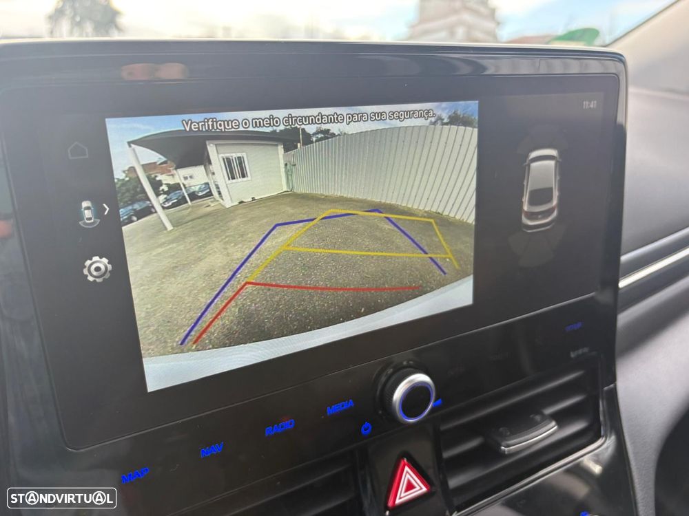 Hyundai Ioniq Premium - 18