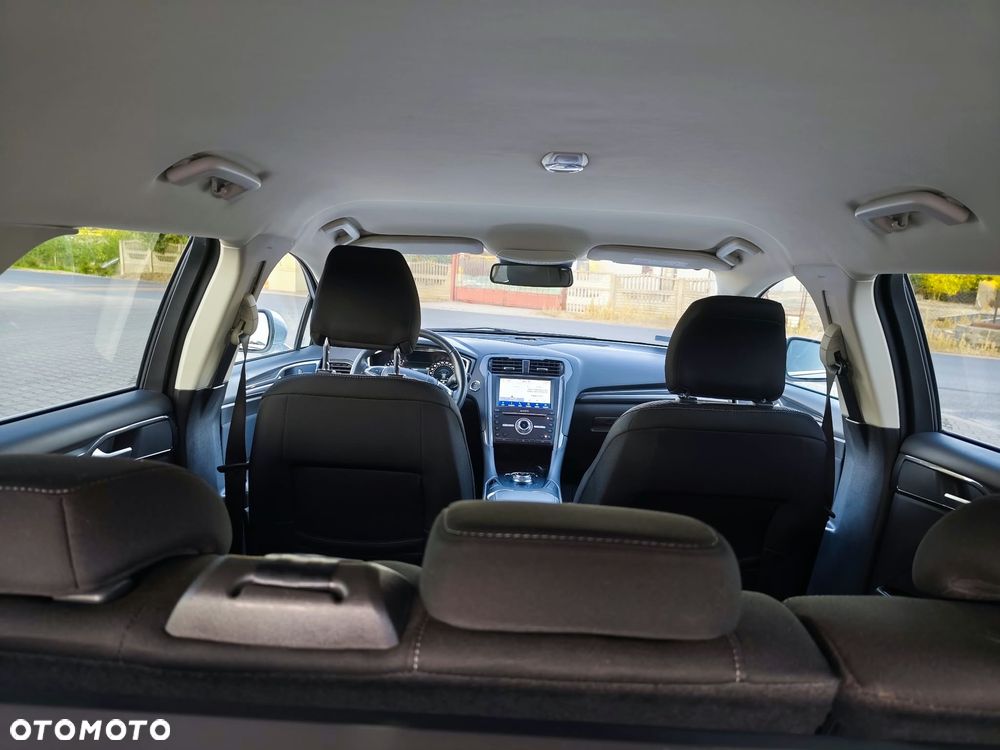 Ford Mondeo - 22