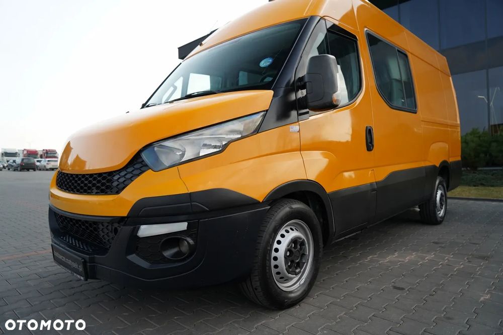Iveco DAILY 35-130 / BRYGADÓWKA / 7 MIEJSC / BLASZAK / FURGON / SPROWADZONY - 9