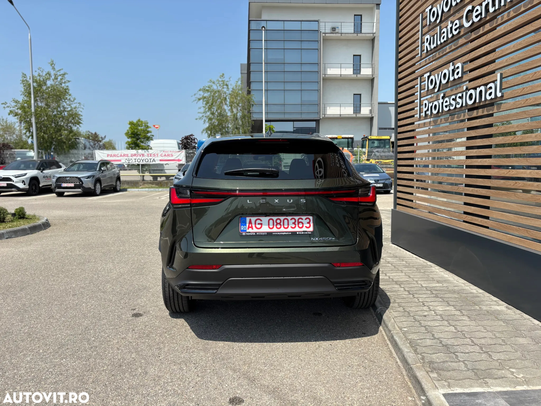 Lexus Seria NX 450h+ 2.5 TNGA HV 25H PHEV CVT Executive - 8