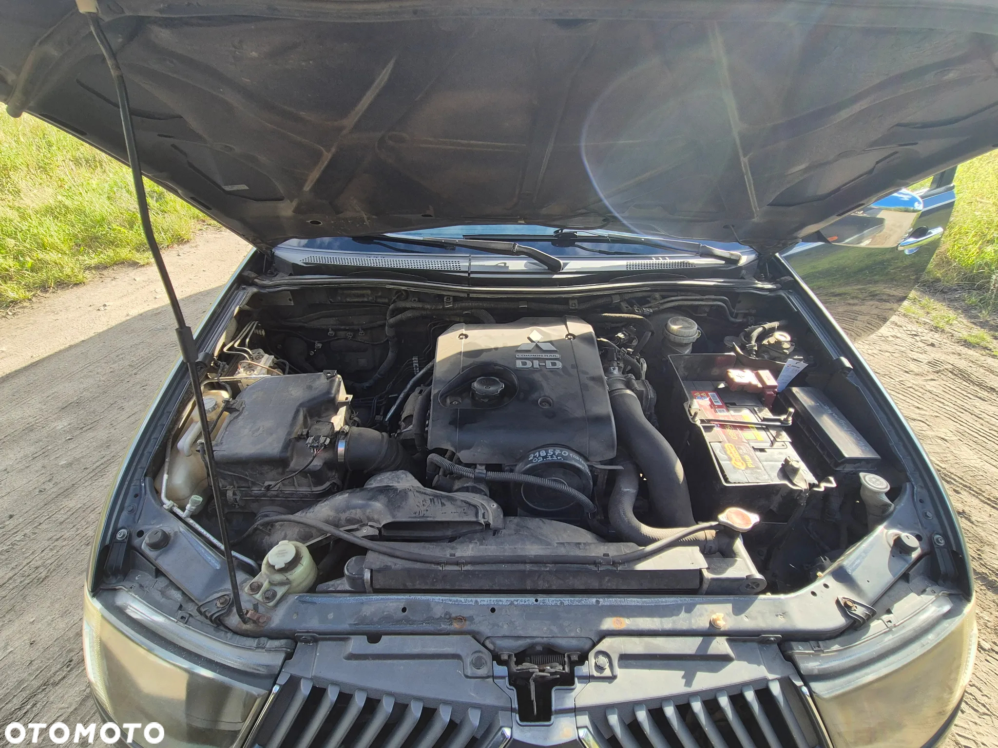 Mitsubishi L200 2.5 DID Invite AC - 12