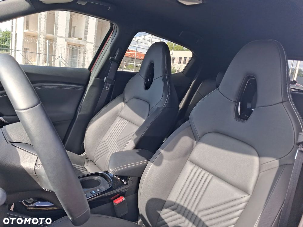 Nissan Juke 1.6 Hybrid Tekna AMT - 11