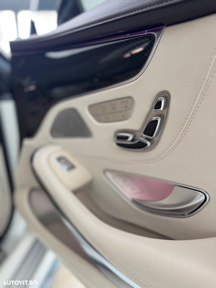 Mercedes-Benz S 500 Cabrio Aut - 35
