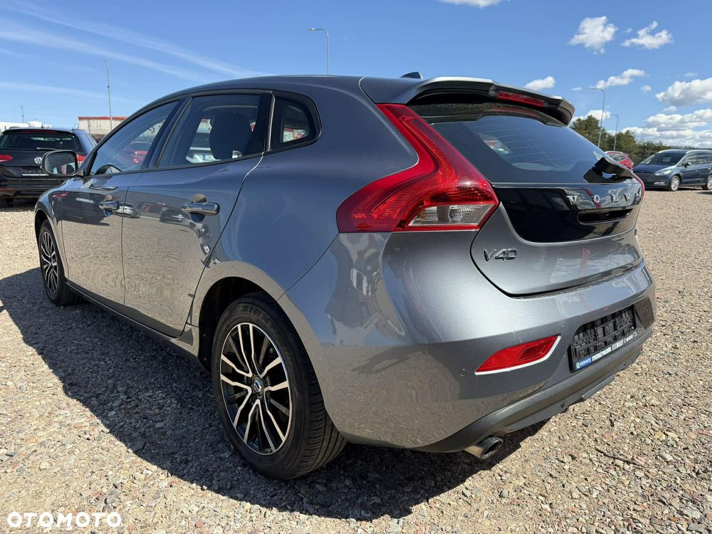 Volvo V40 D3 Geartronic - 4