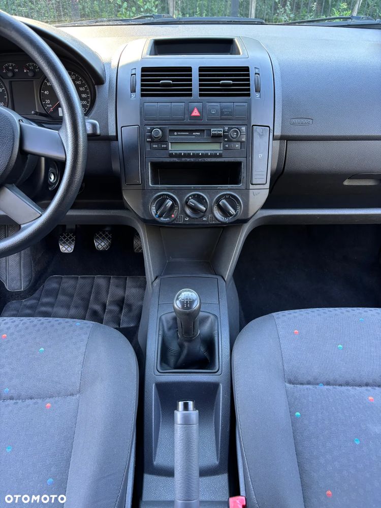 Volkswagen Polo 1.2 Comfortline - 18