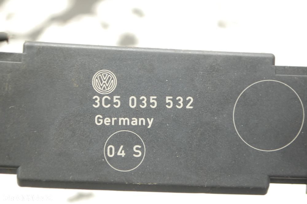 WZMACNIACZ ANTENY 3C5035532 VW PASSAT B6 SEDAN - 5