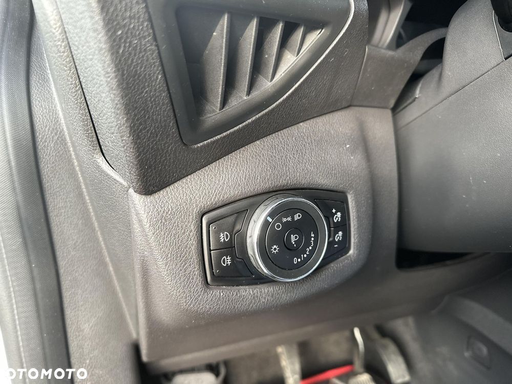 Ford Tourneo Connect 1.0 EcoBoost Trend - 19