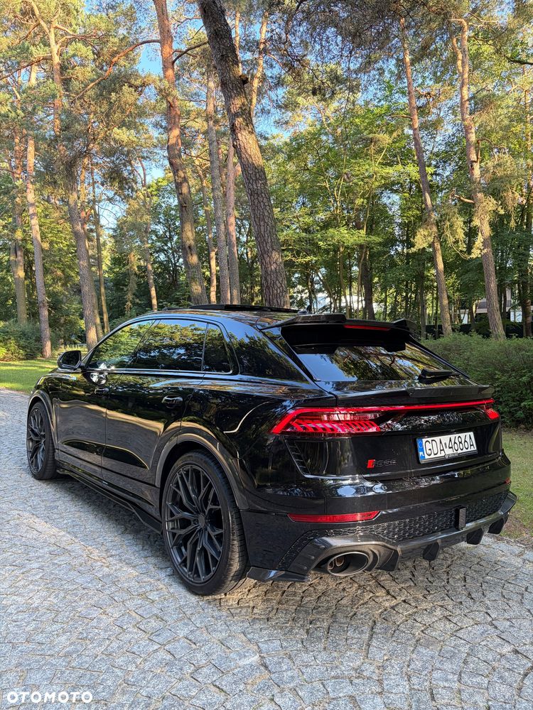 Audi RS Q8 - 18