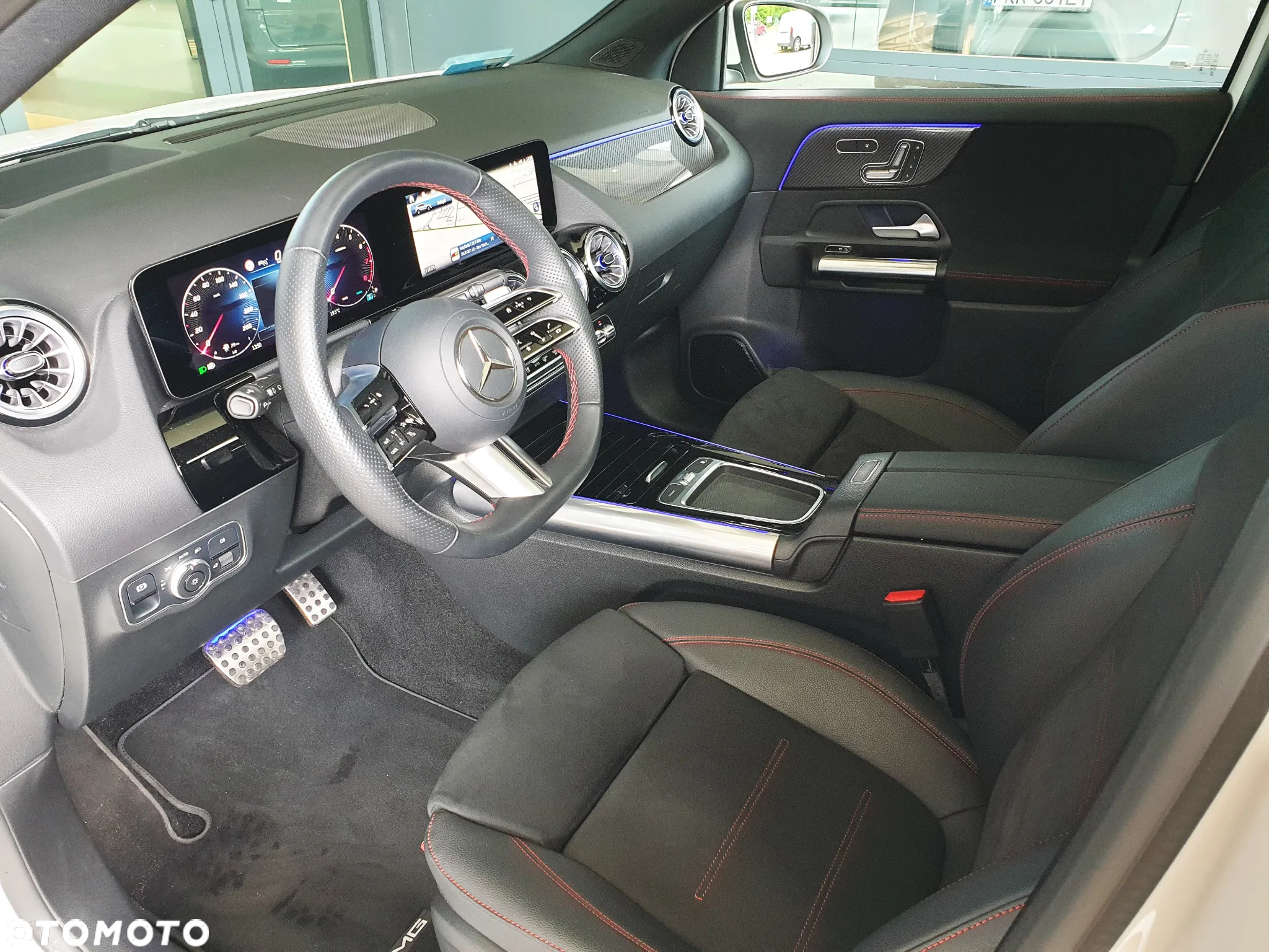 Mercedes-Benz GLA 200 AMG Line - 16