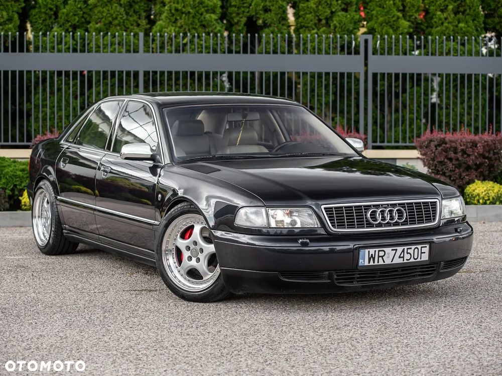 Audi S8 4.2 Quattro - 1