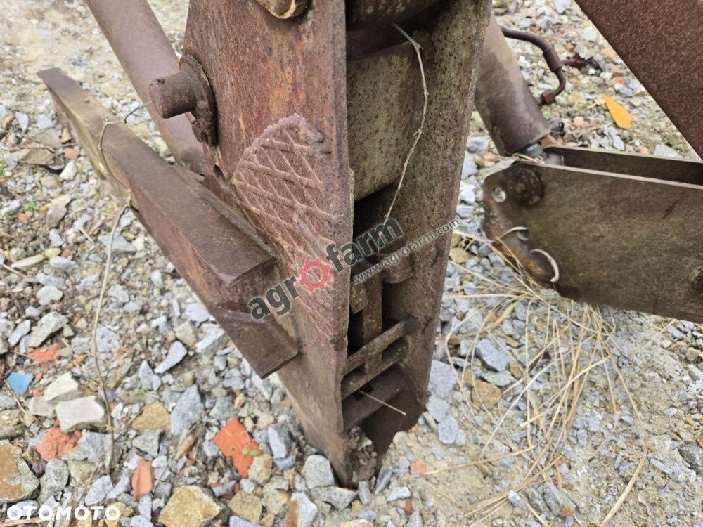 Ładowacz czołowy Mailleux MX 40-70 - 4